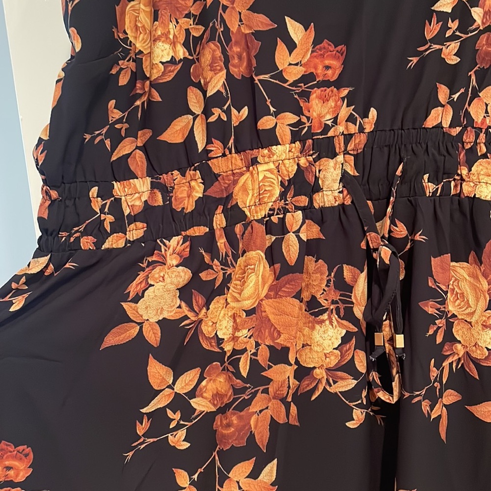 NWT City Chic Plus Size Dress - Picture 3 of 4